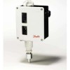 DANFOSS 017-525566 — Реле давления RT для тяжелых условий эксплуатации, диапазон настройки уставки 4-17 бар, дифференциал 1,2-4 бар, присоединение G 3/8 