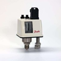 DANFOSS 017B0002 — Реле давления BCP, диапазон настройки уставки 0,1-1,1 бар, дифференциал 0,15-0,6 бар, присоединение G 1/2 017B0002