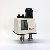 DANFOSS 017B0006 — Реле давления BCP2, диапазон настройки уставки 0-2,5 бар, дифференциал 0,4-1 бар, присоединение G 1/2 017B0006